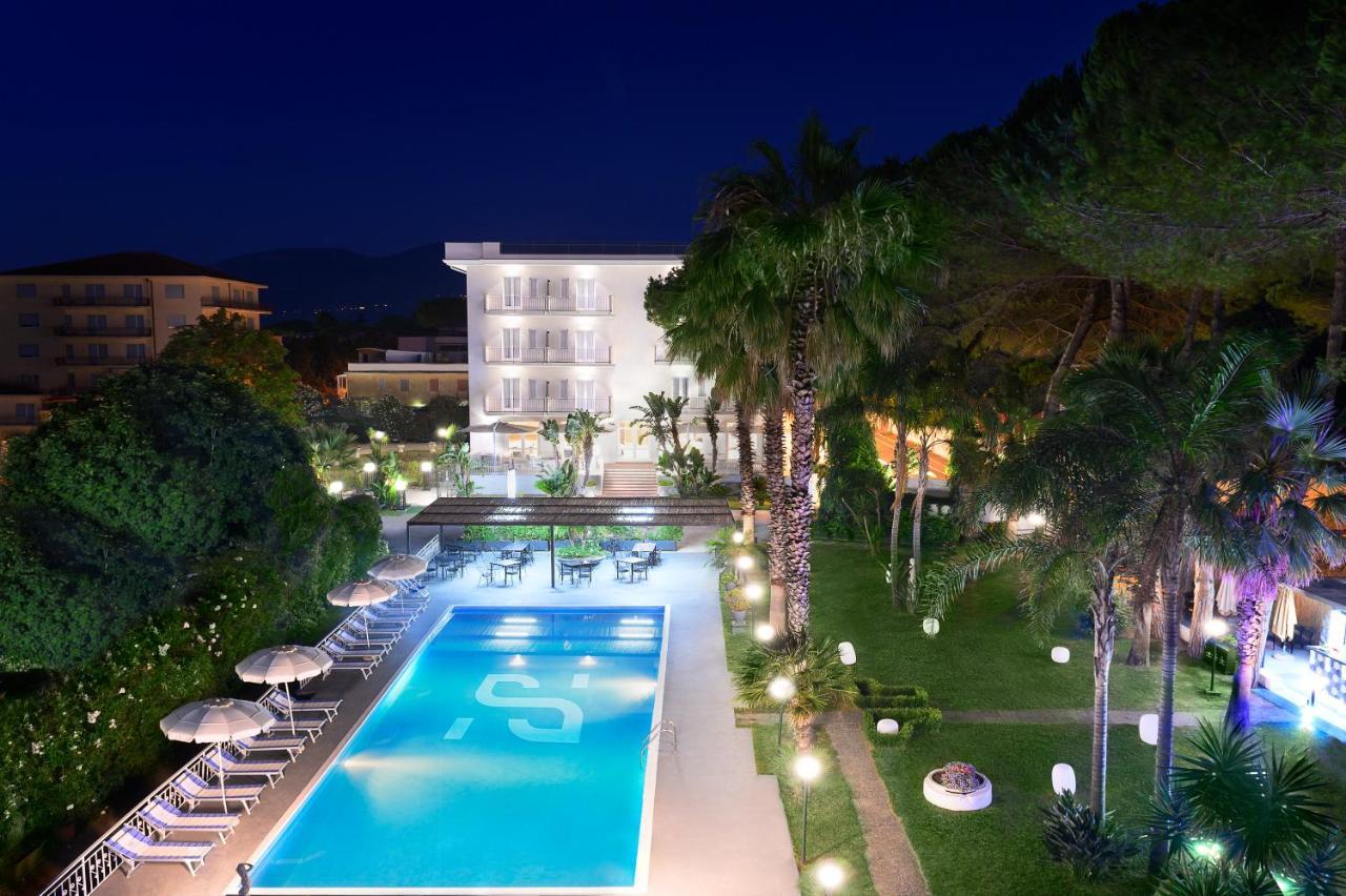 Hotel Sogaris Paestum Dış mekan fotoğraf